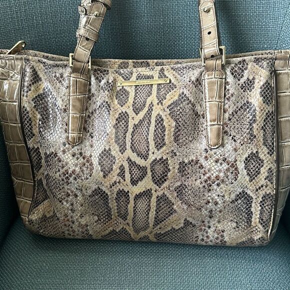 Brahmin Medium Asher Satchel Natural Leighton Handbag Purse Snakeskin Taupe - Picture 2 of 15